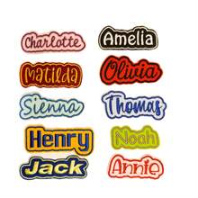 定制1/3/5件装刺绣姓名贴片 - 个性化熨烫/缝纫贴片，3-6英寸，适用于夹克、帽子、妈妈礼物等。多功能、装饰性、字母、时尚、现代、多彩、可爱、休闲、定制、个性化、独特、个性化、送给他的理想礼物、送给她的理想礼物、定制儿童成长纪念品、圣诞礼物用品、旅行收纳用品。 - 彩色 - 查看 8