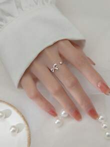 1 件方晶锆石蝴蝶结戒指，时尚奢华优雅甜美可爱风格小众设计可调节开口戒指，适合日常佩戴、派对、活动 - 銀色 - 查看 4