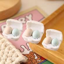 3 cajas de huevos de gallina miniatura realistas para casa de muñecas con bandejas, accesorios de cocina de casa de muñecas de color aleatorio, juguetes de modelo - multicolor - Ver 14