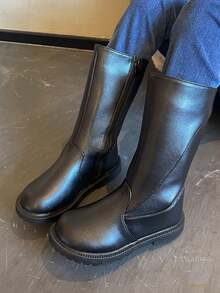 1 Pair New Glossy Mid-Calf Boots. Classic Glossy Black With A Fashionable Shine, Made Of Durable PU Material. Side Zipper For Easy On/Off, Soft Lining And Thickened Sole Design For Stability And Anti-Slip. Versatile For Daily Outings, School Activities For Children Aged 5-18, Autumn/Winter 2025 New Arrival