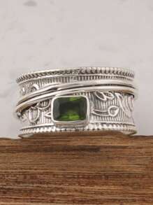 1 Piece Vintage Fashion Pattern Inlaid Single Green Zirconia Ring. High-End Men's Jewellery Is Suitable For Wearing On Any Occasion In Daily Life. Can Be Given To Friends.