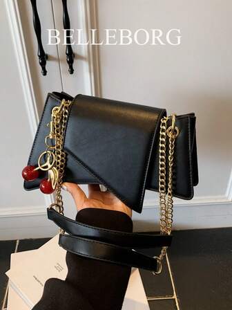 Casual Women Shoulder Bags Unique Shape Chain Strap Bag With Pendant