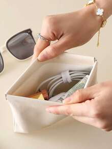 Bolsa de cosméticos de piel sintética (PU), bolsa de almacenamiento de gran capacidad impermeable, bolsa de almacenamiento de herramientas de maquillaje, bolsa de almacenamiento de artículos de tocador, adecuada para almacenar cosméticos, artículos de tocador, productos de cuidado de la piel, artículos de uso diario personal, etc. Regalo para vacaciones