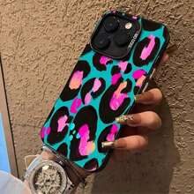 Fundas para teléfono con diseño de moda y estampado de leopardo neón, compatibles con los modelos 16, 15, 14 Pro, 13, 12, 11, XR y XS Plus. Fabricadas con material de silicona TPU, brindan protección contra golpes y caídas, con función anticaídas y una excelente sensación al tacto. Es el regalo perfecto para familiares, amigos y seres queridos. - Negro - Ver 5
