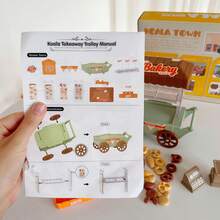 عربة بيع آيس كريم وبسكويت دونات لعب للأطفال مع إضاءة، مشهد مصغر واقعي DIY، مجموعة ألعاب منزلية تعليمية، هدية إبداعية لأطفال من عمر 3-6 سنوات في عيد الميلاد والكريسماس