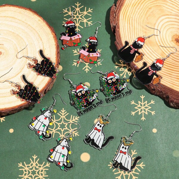 زوج من أقراط الأذن المطبوعة بتصميم القطة الغوثي الداكن للكريسماس، أقراط إبداعية وجميلة