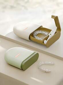 Contenitore portatile e invisibile per apparecchi ortodontici, retainer per denti sigillati, scatola per conservazione di apparecchi ortodontici (senza spazzola per la pulizia), contenitore per apparecchi dentali, scatola per conservare bracket, senza batterie richieste, design compatto, adatto per uso domestico e da viaggio