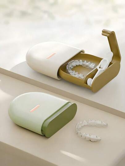 Portable Invisible Orthodontic Appliance Box, Sealed Teeth Retainer, Orthodontic Appliance Storage Box (Without Cleaning Brush), Teeth Appliance Container, Denture Box, Bracket Storage Box, No Battery Required, Compact Design, Suitable For Home And Travel Use
