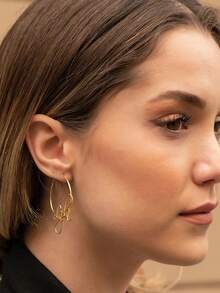 Personalized Women's Custom Name Earrings, Classic Exaggerated Personalized Large Hoop Earrings Stainless Steel Couples Jewelry Family Gifts, Silver, Gold, Fashion, Multicolor, Retro, Minimalist, Unisex, Casual, Cute, Customized, Unique, Ideal Gift For Him, Suitable For Her, Boyfriend, Girlfriend, Dad, Mom, Family, Friends, Anniversary