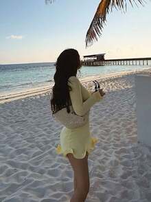 奶油黄色法式圆领长袖针织连衣裙，新款时尚喇叭袖休闲通勤半身裙，适合秋冬季万圣节穿着 - 黃色 - 查看 3