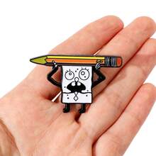 SpongeBob SquarePants 海绵宝宝 1 件创意卡通胸针个性化黑白铅笔海绵宝宝珐琅别针背包服装首饰金属徽章配饰礼物送给朋友 - 均碼 - 查看 3