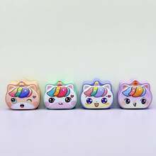 مبراة قلم الثقب بشكل لعبة سيارة كرتونية وحيوان لطيف، مبراة قلم محمولة مدمجة، مناسبة كهدايا للعودة إلى المدرسة، جوائز مدرسية، استخدام المكتب