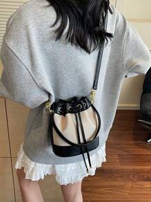 Women's Bucket Bag, Fashion Casual Straw Woven Shoulder Crossbody Bag, Drawstring Closure Mini Handbag - Black - View 5