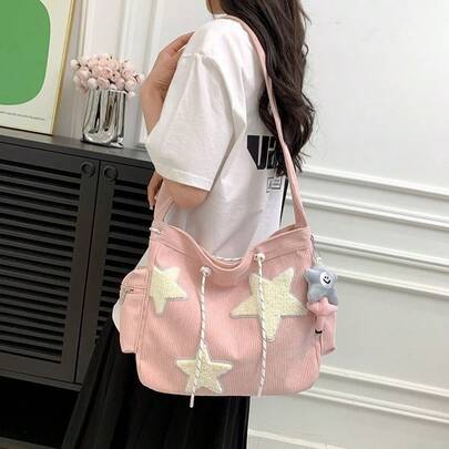 멀티컬러 코듀로이 별 장식 숄더백, 젊은 성인을 위한 패셔너블, 대용량 스트라이프 코듀로이 크로스바디 패브릭 백, 도난 방지 지퍼, 수업용 학생 백팩, 축제 선물. 귀여운 별 자수, 드로스트링 클로저 및 측면 지퍼 포켓이 특징입니다. 태블릿/휴대폰에 적합한 대용량...