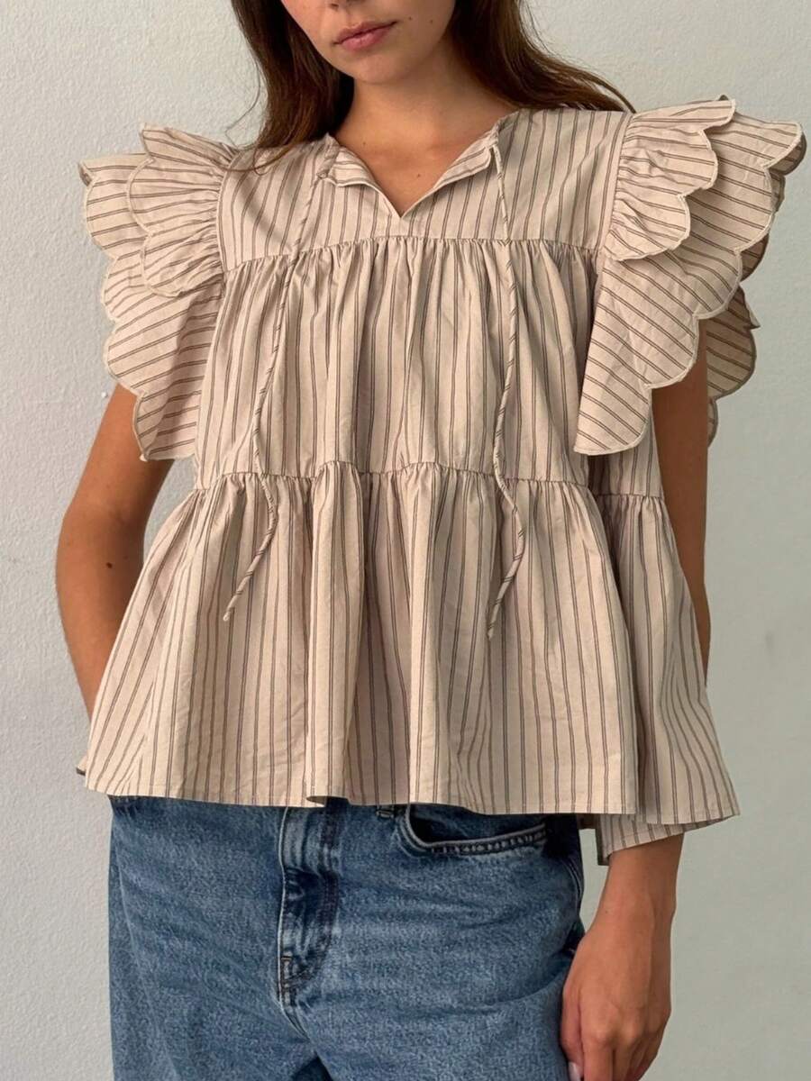 Women Ruffle Flying Sleeve Shirt Cute Babydoll Tiered Scallop Trim Flowy Blouse Y2k Going Out Top - Màu Khaki - Xem 1