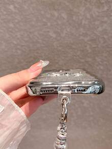 极简珍珠电镀亮片波浪纹手机壳+腕带，兼容 17 Pro Max/17 Pro/17 Air/17/16 Pro Max/16/16 Pro/16 Plus/15/15 Pro Max/15 Pro/15 Plus/11/12/13/14 Pro Max/XS/XR/11 Pro/11 Pro Max/12 Pro/12 Pro Max/13 Pro/13 Pro Max/14 Pro/14 Pro Max/14 Plus，极简创意软壳，春季礼物 - 銀色蝴蝶結+腕帶手繩 - 查看 8