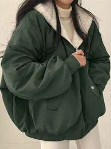 女式超大号连帽外套，仿毛领，修身廓形，双面口袋，可双面穿，休闲街头风格，秋冬短款夹克 - 墨綠色 - 查看 4