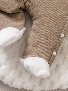 新生儿小熊印花长袖撞色按扣连脚连体衣，舒适日常穿着，适合男宝宝