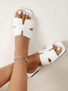 Sandalias planas para mujer, con punta cuadrada, en beige y negro, versátiles, nuevas llegadas de primavera/verano, nuevas sandalias deslizantes con diseño en H para mujer de moda - Blanco - Ver 3