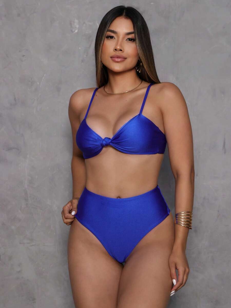 Trilobal Sport Bikini Set With Knotted Top And Hotpants – Comfort And Style For Summer - Blue - View 1
