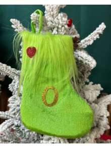 Opakowanie pojedyncze, skarpetki świąteczne, ozdoby świąteczne, zielony plusz, haftowane skarpetki z literami, ozdobne skarpetki świąteczne w torebce prezentowej