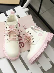 1 Pair White Infant/Toddler Children's Military Boots, Solid Color, Soft Matte Fabric, Inside Zipper, Front Lace-Up Design, Round Toe, Warm, Thick Sole, Wear-Resistant, British Style Classic Short Boots, Suitable For Boys/Girls, Students, Casual, Holiday, Party, Autumn/Winter New