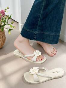 女士平底凉鞋，时尚新款秋季鞋履，白色珍珠凉鞋，简约百搭方头白色凉鞋，软底露趾女士凉鞋，夏季休闲女士拖鞋，户外沙滩女士凉鞋，夏季促销优雅女士鞋履，旅行度假女鞋，女士拖鞋，女士凉鞋，女士鞋（鞋码偏小两码） - 白色 - 查看 10