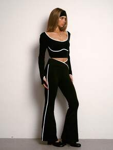 Set di abbigliamento autunnale "PinkTip AirLift" Pro Duo: top corto senza cuciture e leggings modellanti per il lato B | Sensazione di nudità e controllo addominale - nero - Visualizzare 2