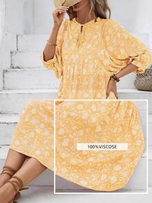 全印花繫頸圓弧袖連衣裙，時尚休閒日常穿著 - 黃色 - 查看 4