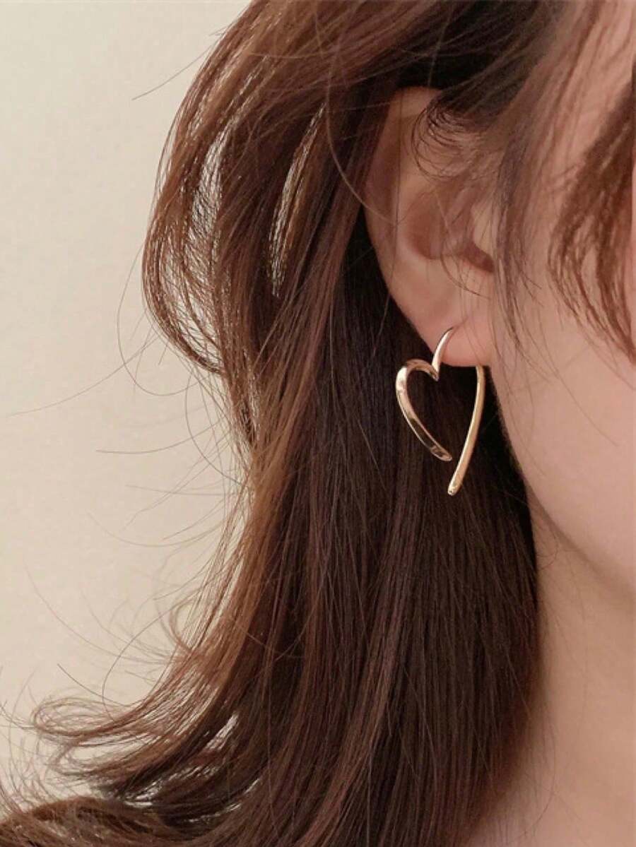 1 对时尚简约别致心形设计耳环，奢华美学，适合女性、情人节、婚礼、派对、日常佩戴