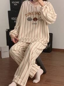 2 Stück Damen bestickter Flanell Flausch Pyjama Set, cartoon gestreift warme Winter Nachtwäsche Anzug, Herbstkleidung