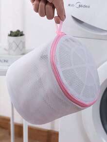 1pc Durable Mesh Laundry Bag | With Zipper | Suitable For Delicates, Lingerie And Clothes, Designed For Washing Machine, Nylon Mesh Laundry Bag With Zipper Closure - Woven Rectangular Wash Bag For Delicates, Lingerie And Garments - Durable Machine Washable Protective Cover,Christmas