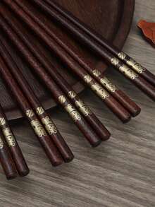 Đũa gỗ kiểu Nhật hình mèo Maneki-Neko vàng, đũa gỗ in hình dùng trong gia đình, ăn uống gia đình, ăn sushi. - Xem 7