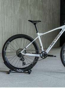 ROCKBROS Tool-Free Universal Bike Stand Adjustable 30-80MM WIDTH Outdoor Cycling Secure Parking Urban Space - Multicolor - View 9