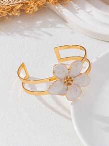 Juego de 5 piezas con forma de flor que incluye pulsera, anillo, collar y aretes