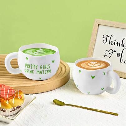 1 caneca de cerâmica de 230 ml/7,8 oz com design de coração verde, xícara de chá matcha assimétrica de cerâmica amassada à mão para café, leite, suco, latte, cappuccino, presente perfeito para meninas