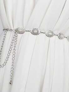 1 件波西米亚风格雕花金属腰带，适合夜间约会、派对、婚礼和节日等休闲场合，可搭配秋季、秋季、万圣节