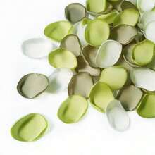 100pcs/Pack Artificial Silk Cream Rose Petals For DIY, Ideal For Holiday Parties And Wedding Decor Best Gifts,Wedding Decor,Home Decor ,Room Decor Party Favors Bride Birthday Graduation Birthday Decorations Party Decorations Bachelorette