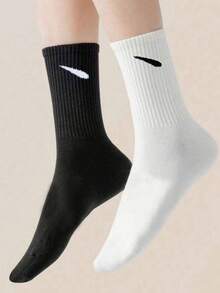 2/5/10 pares de meias femininas, meias de algodão, meias pretas, meias brancas, meias femininas, meias fofas, meias femininas, meias outono/inverno/primavera/outono/verão, detalhes respiráveis em malha, design de orifício respirável em trilho guia, absorção de umidade, macio e suave, adequado para vários feriados, esportes, lazer, negócios e outras roupas diárias, pode ser usado o ano todo, combinações de cores são aleatórias.
