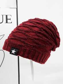 Nuovo berretto invernale/autunnale imbottito, berretto lavorato a maglia con toppe a stella a cinque punte alla moda, cappello lavorato a maglia versatile con motivo argyle jacquard, accessorio invernale soffice