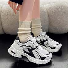 新款女士休闲运动鞋，厚底运动鞋，男女情侣鞋，适合所有季节 - 黑與白 - 查看 3