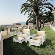 Balcony Furniture 5 Piece Patio Conversation Set, PE Wicker Rattan Outdoor Lounge Chairs With Soft Cushions 2 Ottoman&Glass Table For Porch, Lawn-Brown Wicker - 灰色/卡其色 - 查看 8