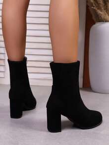 Autumn And Winter Pointed Toe Thick Heel Elastic Mid-Calf Boots, High Heeled Sock Boots, British Style Ankle Boots For Teen Girls