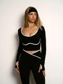 Set di abbigliamento autunnale "PinkTip AirLift" Pro Duo: top corto senza cuciture e leggings modellanti per il lato B | Sensazione di nudità e controllo addominale - nero - Visualizzare 5