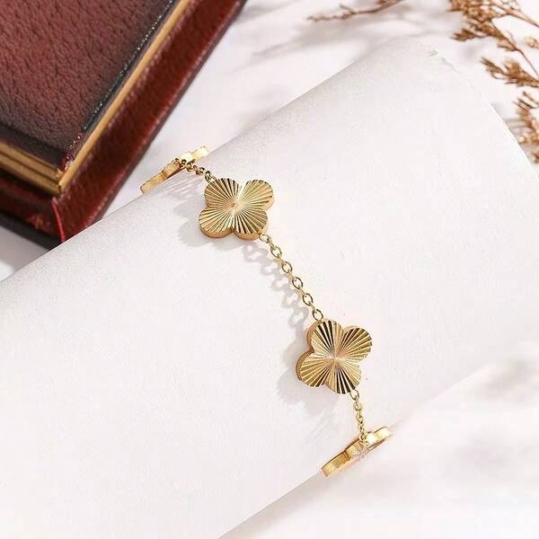 1pc Textured Clover Flower Stainless Steel Bracelet Set For Women, Suitable For Multiple Occasions, Couples, Formal Events, Parties, And Gifts