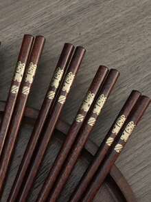 Đũa gỗ kiểu Nhật hình mèo Maneki-Neko vàng, đũa gỗ in hình dùng trong gia đình, ăn uống gia đình, ăn sushi. - Xem 6