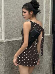 Vestido mini ajustado con estampado de lunares asimétrico y tirantes, elegante negro para primavera/verano - Marrón - Ver 2