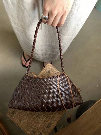 2026 New Coffee Color Pure Handmade Woven Bag Vacation Style Shoulder Bag, Underarm Bag, Mother Child Bag, Handbag Business Women's Leisure Fashion Daily Commuter Bag, Suitable For Work, Shopping, Dating, Travel, College Students, Women's Bag, Daily Use(Excluding Accessories)