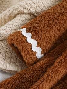 Set Gaun Plush Bayi Perempuan Bertema Natal, Pakaian Luar Hangat untuk Musim Gugur dan Musim Dingin - Coklat - View 6