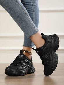 Tênis Casuais Femininos, Tênis Chunky de Sola Grossa, Tênis de Viagem com Cadarço e Malha Respirável, Tênis de Corrida Estudantil, Tênis Casuais de Moda de Cano Baixo, Tênis de Corrida para Uso Externo, Adequados para Todas as Estações